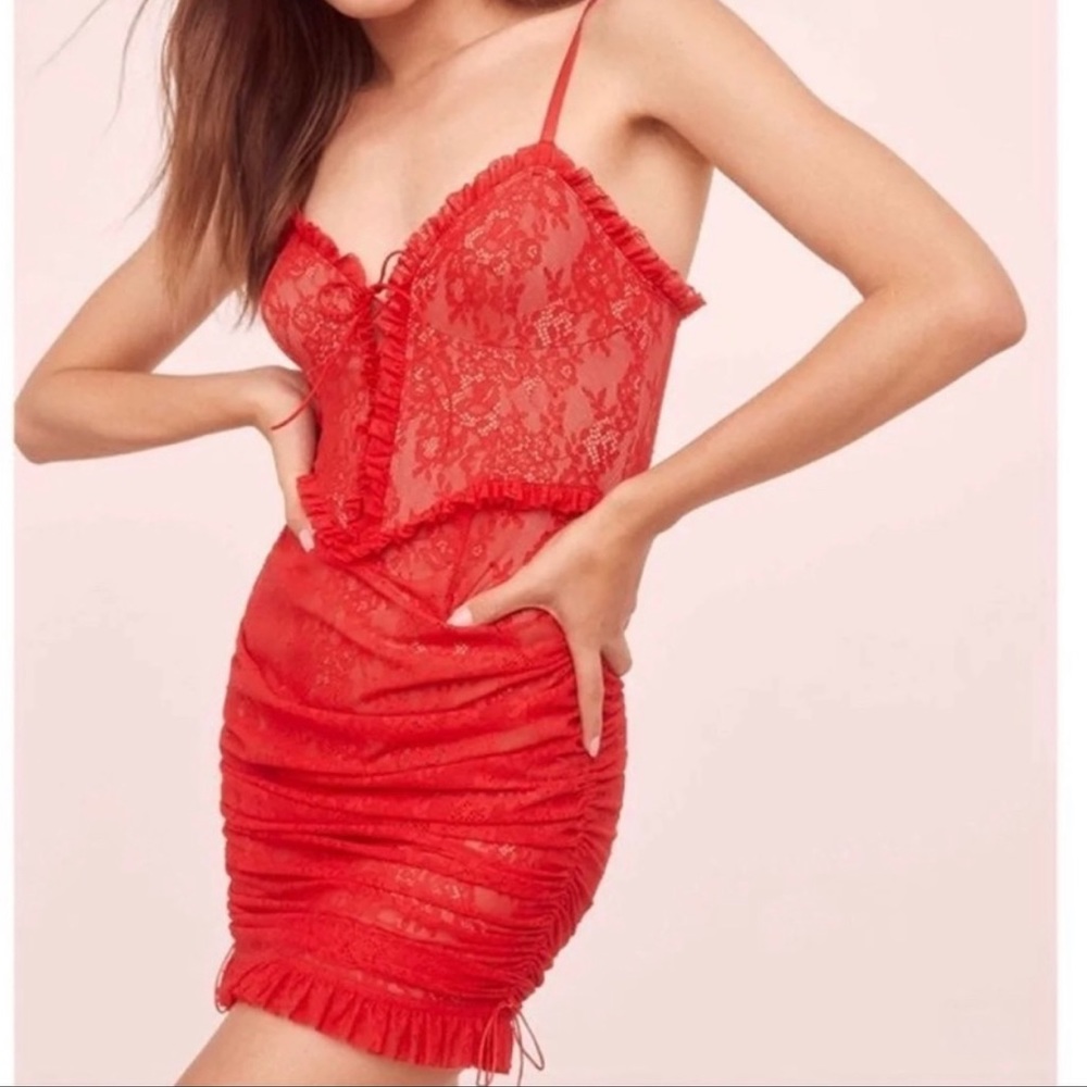 FOR LOVE & lemons Gracie lace slip NWT - Picture 2 of 8